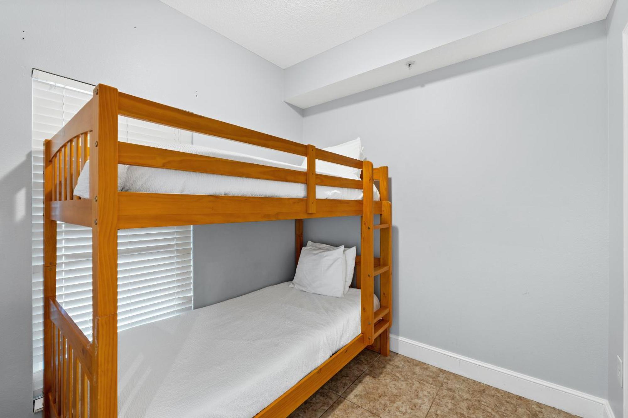 Majestic Beach Towers Resort By Panhandle Getaways Panama City Beach Bilik gambar